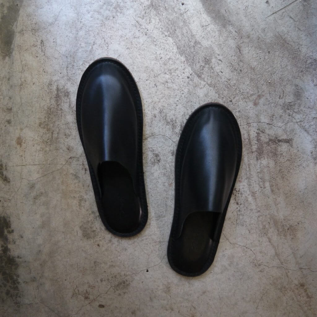 YWC室內牛皮舒適拖鞋