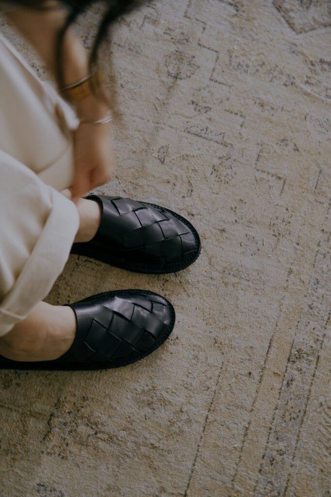 YWC 牛皮室內拖鞋 編織款