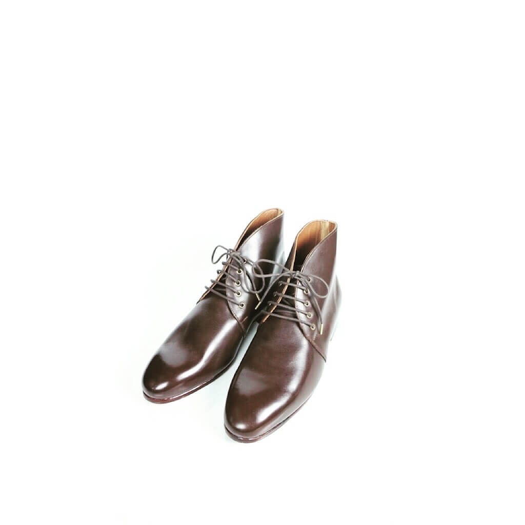 YWC 咖啡紅五孔查卡靴