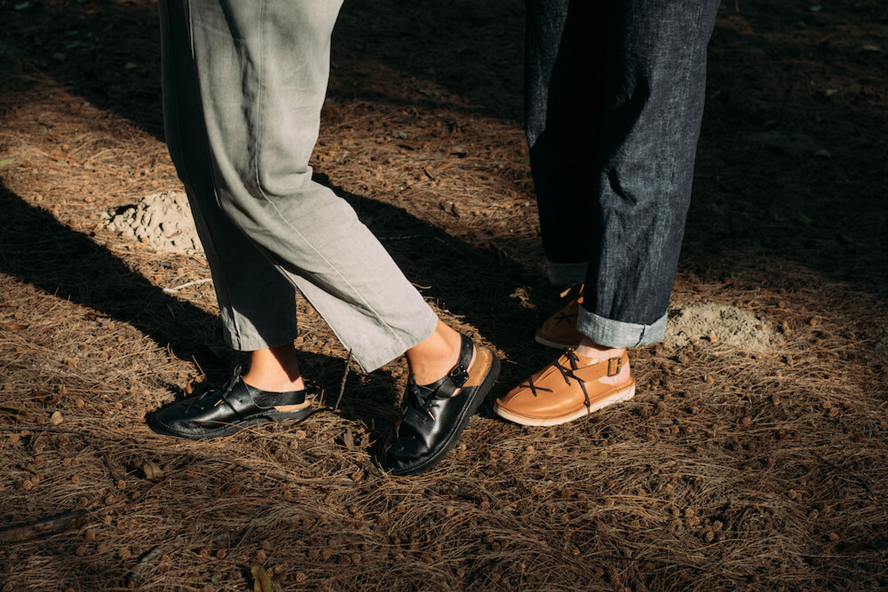 YWC 鞋帶款室外拖鞋